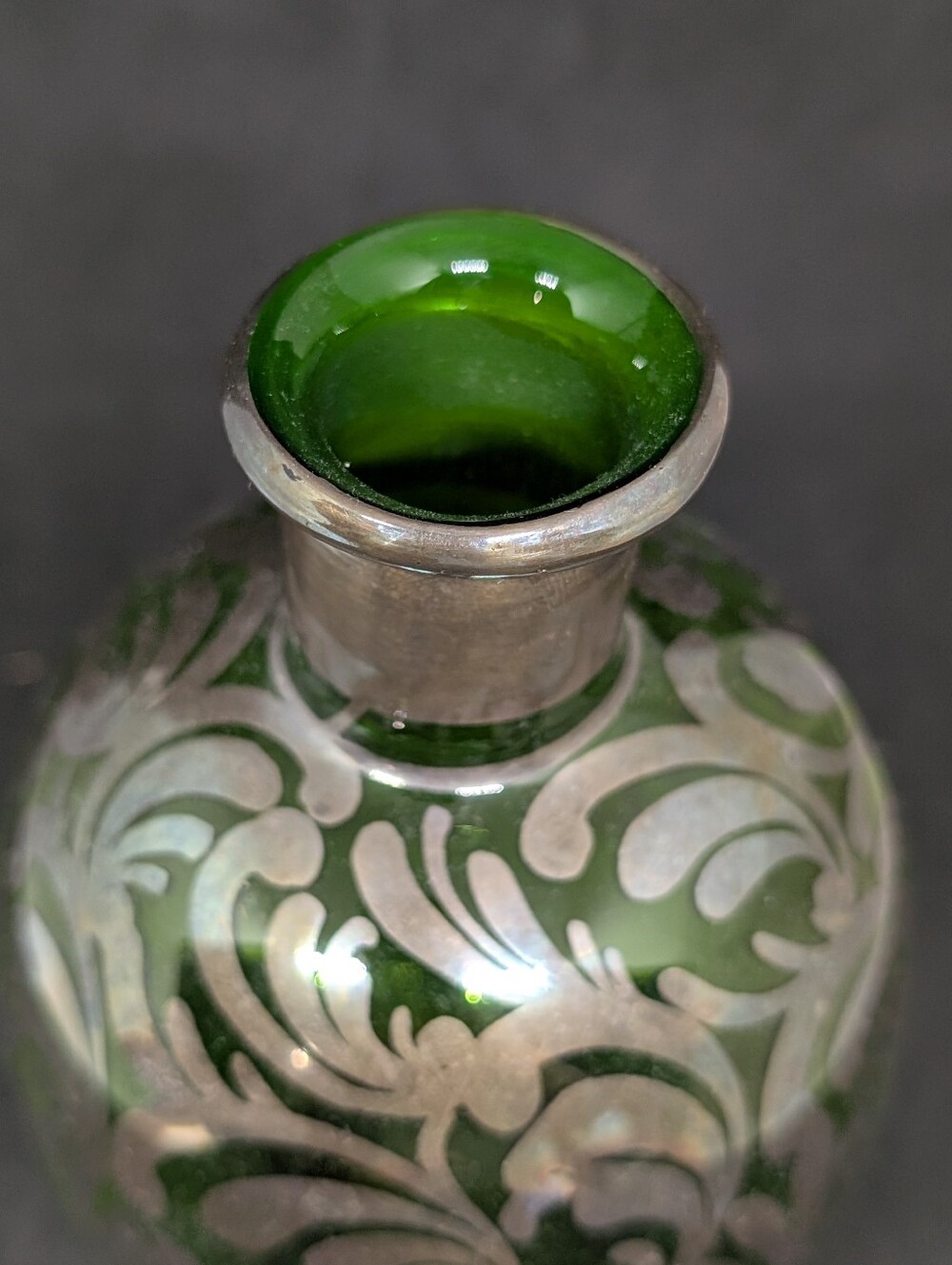 Vtg Silver Overlay Green Glass Decanter Bottle - Picture 7 of 12